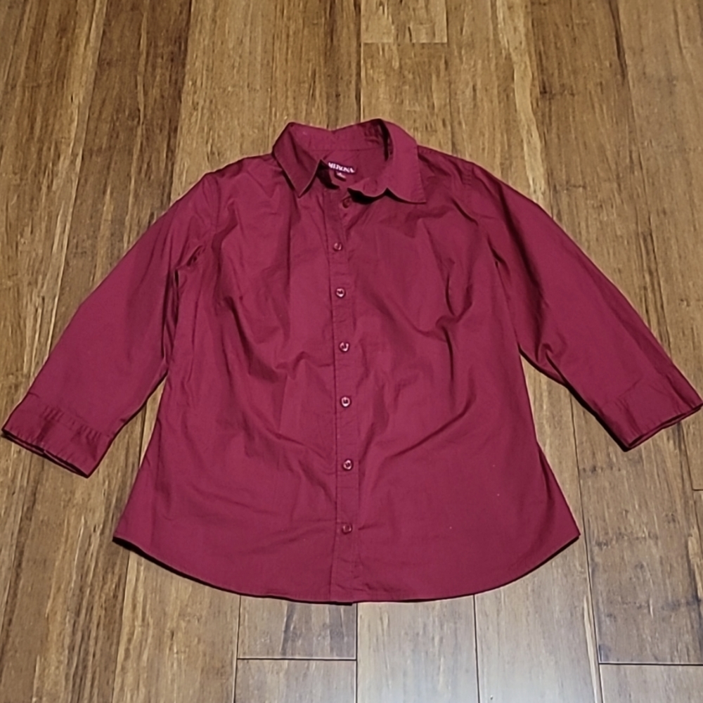 MERONA red button shirt sz. Small